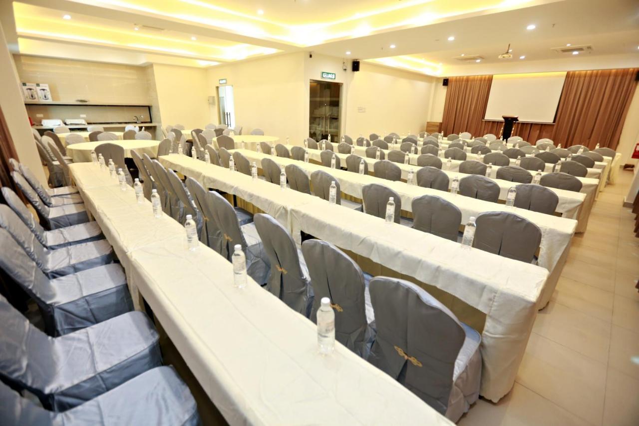 D&F Boutique Hotel Seremban 2 Eksteriør bilde